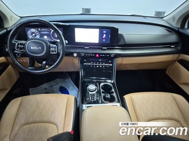 Kia Canival 2023 — photo 7