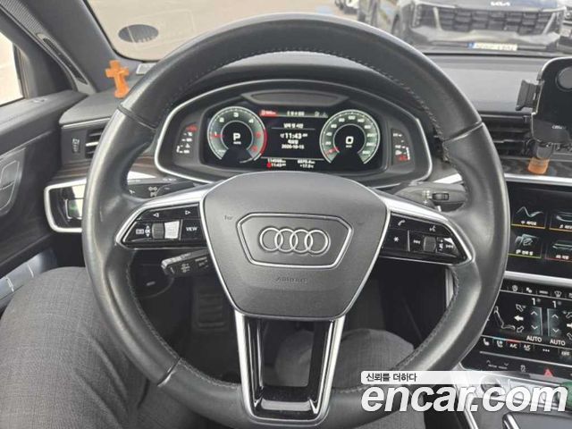 Audi A6 2021 — photo 6