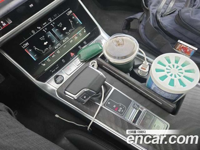Audi A6 2021 — photo 9