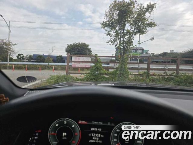 Audi A6 2021 — photo 16