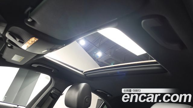 Mercedes-Benz E-Class 2022 — photo 22