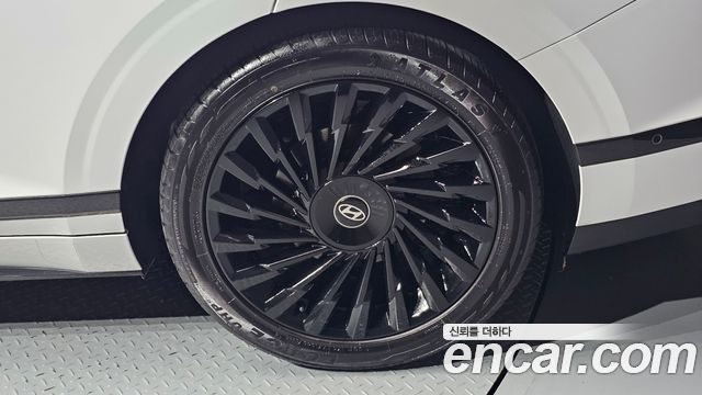 Hyundai Grandeur 2023 — photo 7