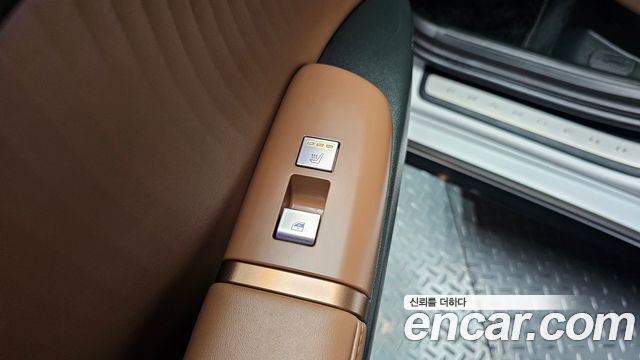 Hyundai Grandeur 2023 — photo 30