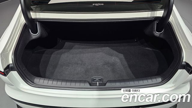 Hyundai Grandeur 2023 — photo 34