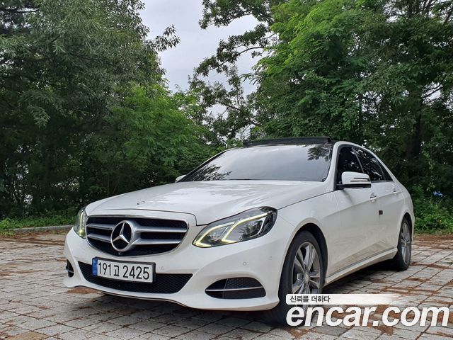 Mercedes-Benz E-Class 2015 — photo 1