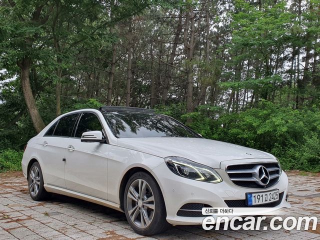 Mercedes-Benz E-Class 2015 — photo 4