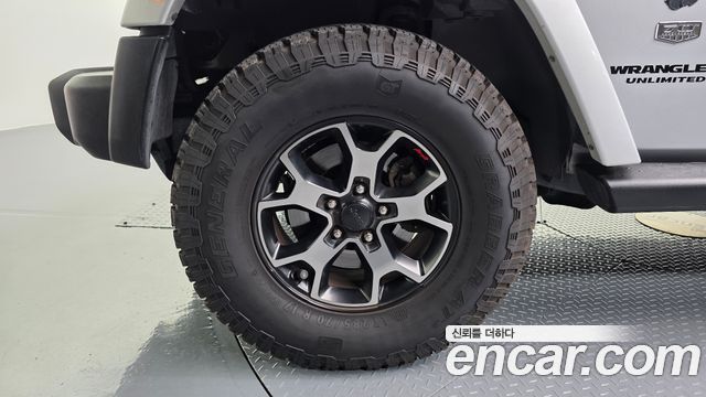 Jeep Wrangler 2011 — photo 5