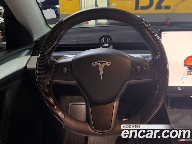 Tesla Model Y 2024 — photo 6