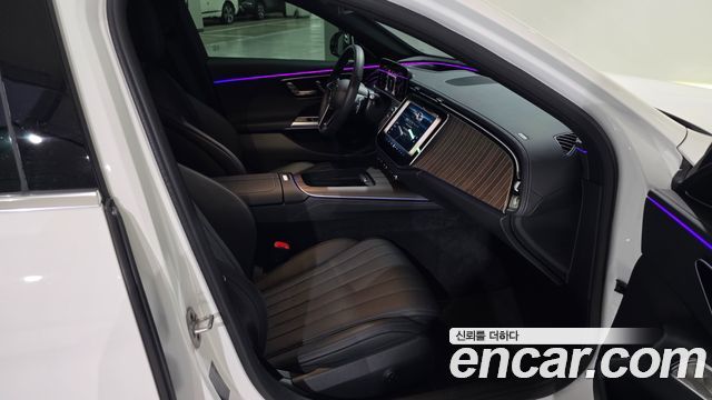 Mercedes-Benz E-Class 2026 — photo 18
