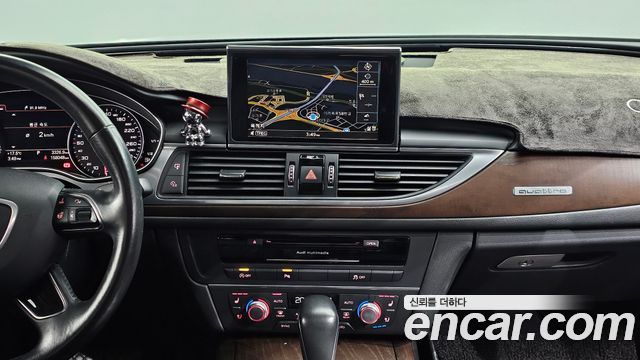 Audi A6 2016 — photo 14