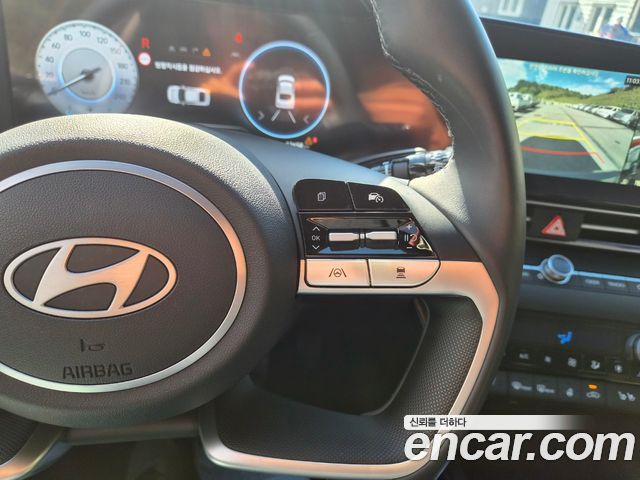 Hyundai AVANTE 2025 — photo 9