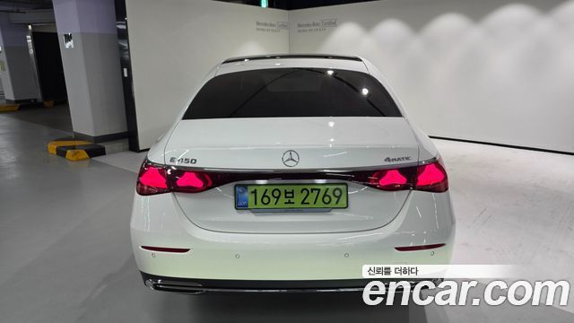 Mercedes-Benz E-Class 2026 — photo 7