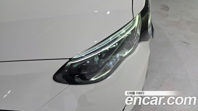 Mercedes-Benz E-Class 2026 — photo 11