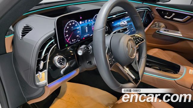 Mercedes-Benz E-Class 2026 — photo 14