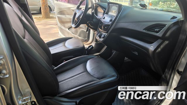 Chevrolet Korea Spark 2017 — photo 14