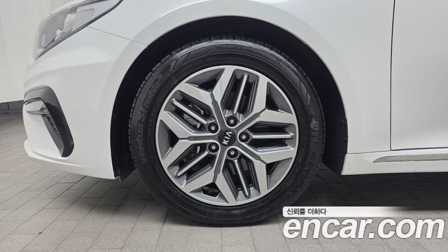 Kia K5 2020 — photo 5
