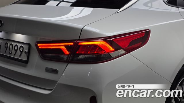 Kia K5 2020 — photo 9