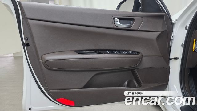 Kia K5 2020 — photo 14