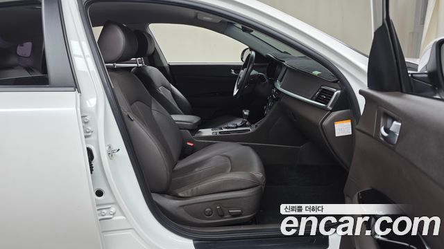 Kia K5 2020 — photo 16