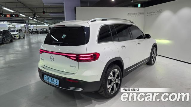 Mercedes-Benz EQB 2026 — photo 4