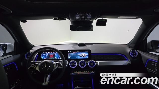 Mercedes-Benz EQB 2026 — photo 16