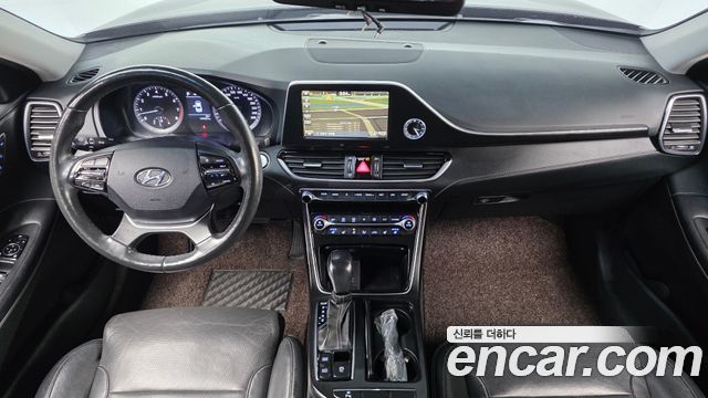Hyundai Grandeur 2018 — photo 10