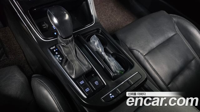Hyundai Grandeur 2018 — photo 12