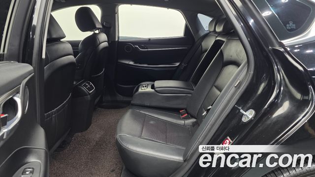 Hyundai Grandeur 2018 — photo 18