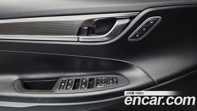 Hyundai Grandeur 2018 — photo 32