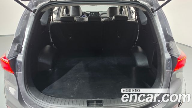 Hyundai Santafe 2019 — photo 17