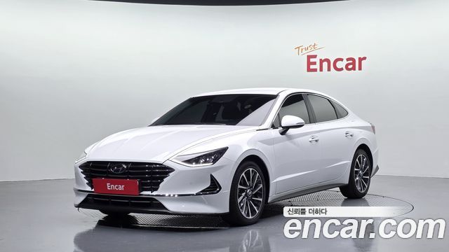 Hyundai Sonata 2021 — photo 1