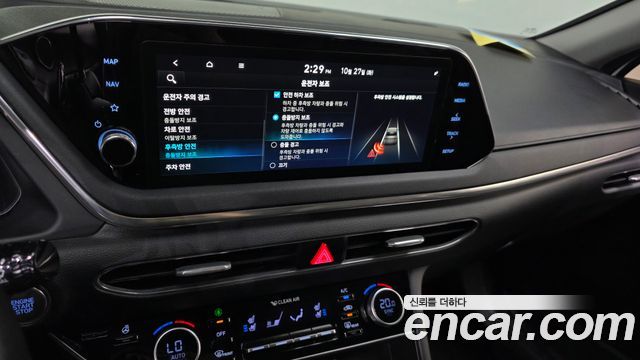 Hyundai Sonata 2021 — photo 22