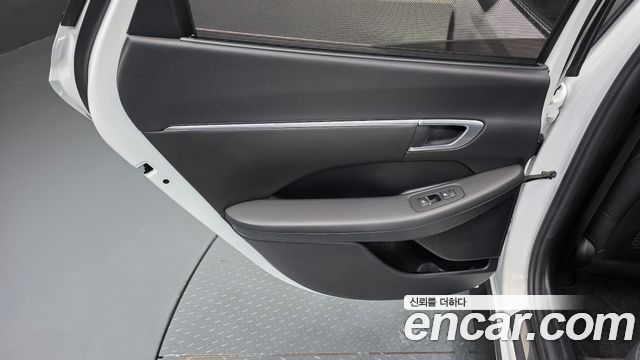 Hyundai Sonata 2021 — photo 15