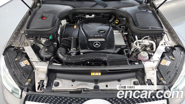Mercedes-Benz GLC-Class 2021 — photo 6