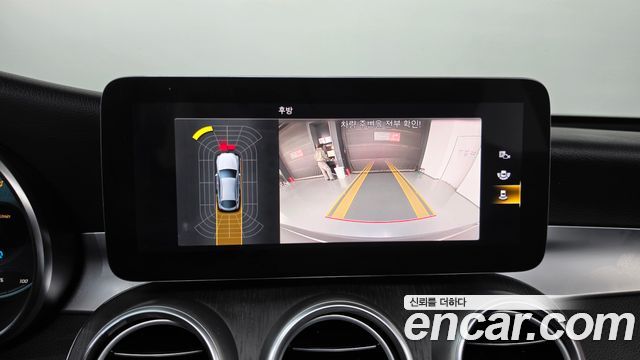 Mercedes-Benz GLC-Class 2021 — photo 20