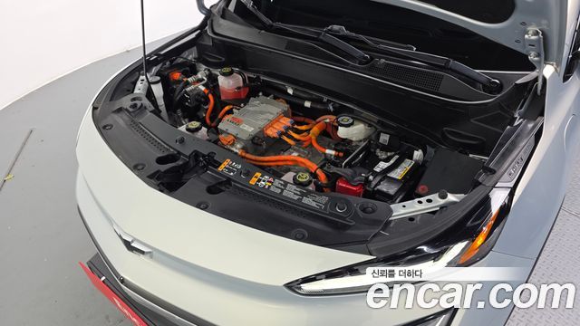 Chevrolet Korea 볼트 EUV 2023 — photo 6