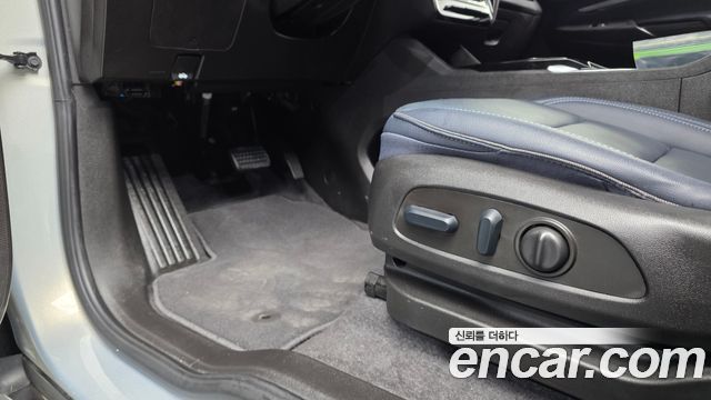 Chevrolet Korea 볼트 EUV 2023 — photo 30
