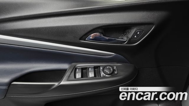 Chevrolet Korea 볼트 EUV 2023 — photo 32