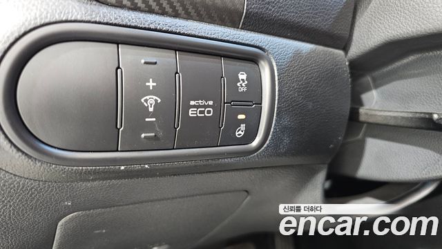 Kia K3 2013 — photo 14