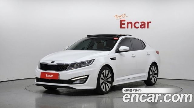 Kia K5 2011 — photo 1