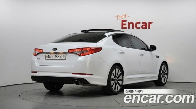 Kia K5 2011 — photo 2