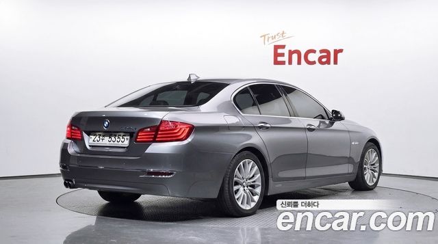 BMW 5-Series 2014 — photo 2