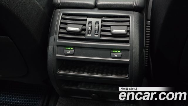 BMW 5-Series 2014 — photo 28