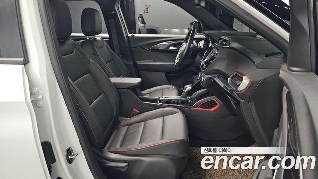 Chevrolet Korea Trailblazer 2021 — photo 17