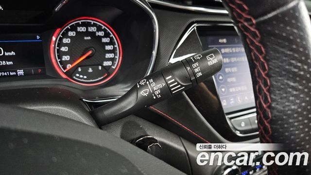 Chevrolet Korea Trailblazer 2021 — photo 24