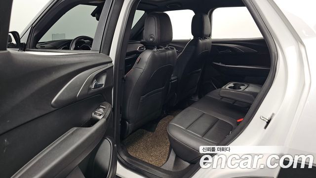 Chevrolet Korea Trailblazer 2021 — photo 16