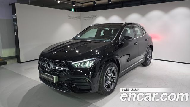 Mercedes-Benz GLA-Class 2026 — photo 1