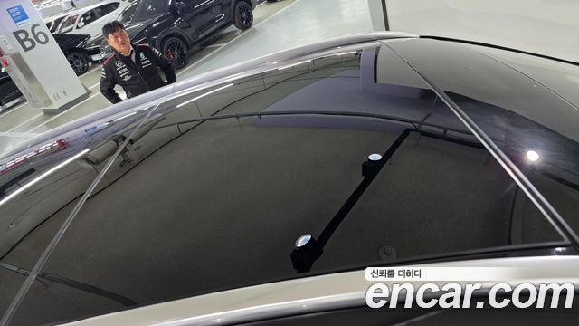 Mercedes-Benz GLA-Class 2026 — photo 13