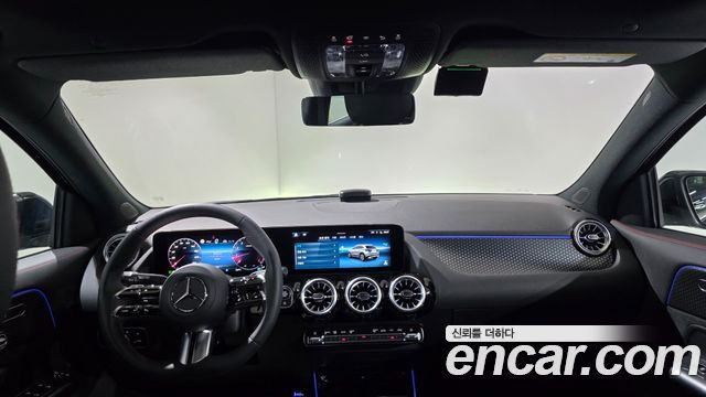Mercedes-Benz GLA-Class 2026 — photo 16