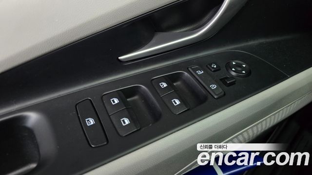 Hyundai AVANTE 2021 — photo 28
